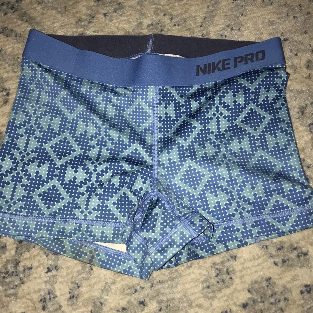 Nike pros